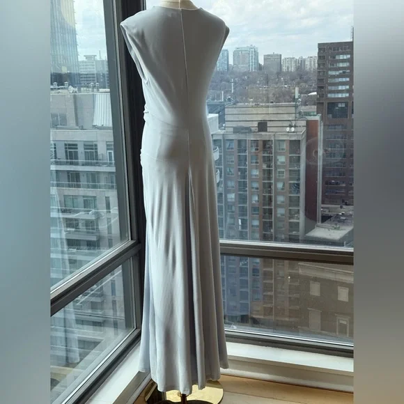 🆕 SIMKHAI 🧿 NWOT Acacia Draped Ruched Jersey Midi Dress, Blue Haze - Sz L - Picture 8 of 16